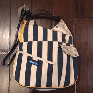 Kavu cross body bag